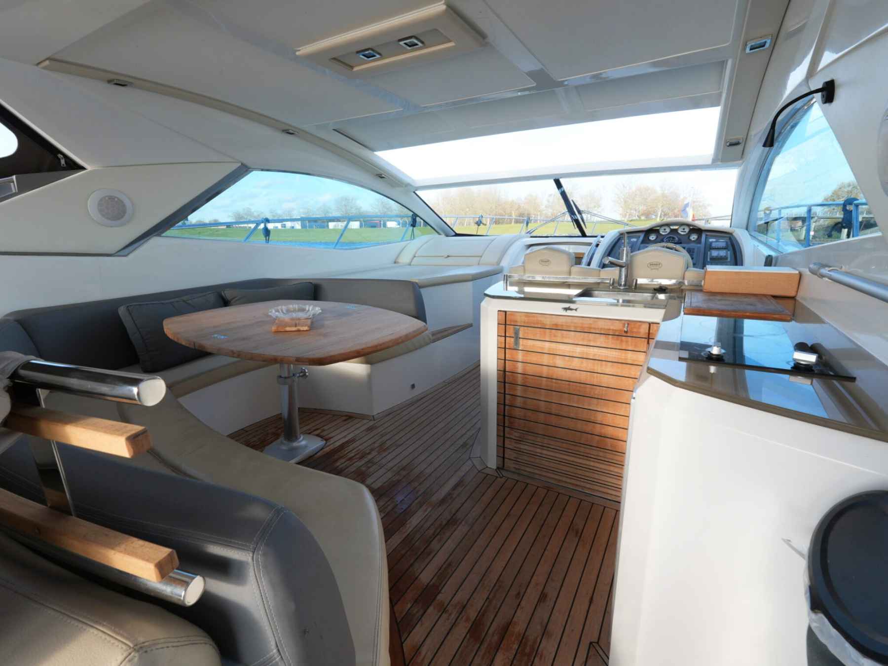 Motorboot Sessa C46 HT IPS