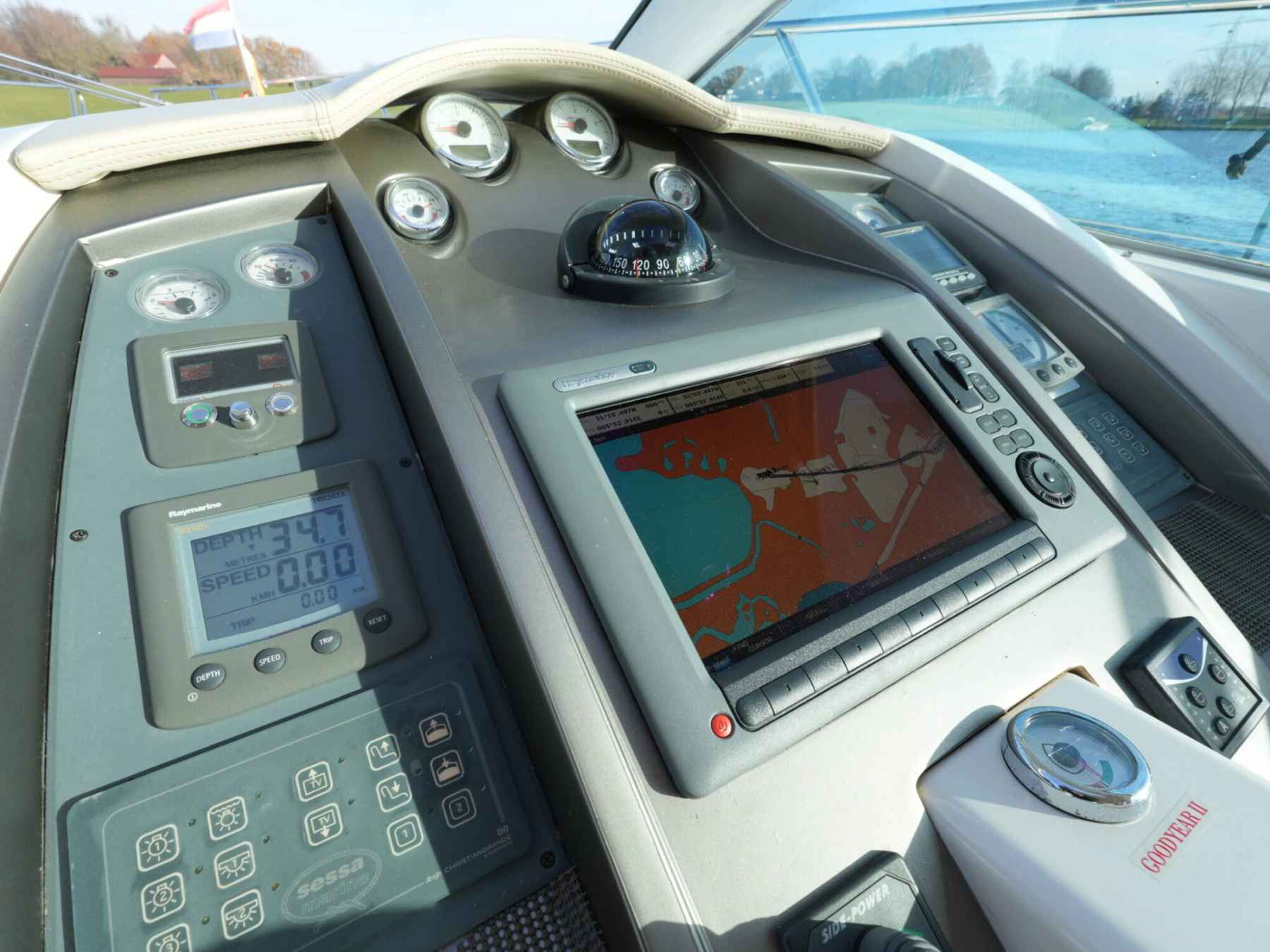 Motorboot Sessa C46 HT IPS