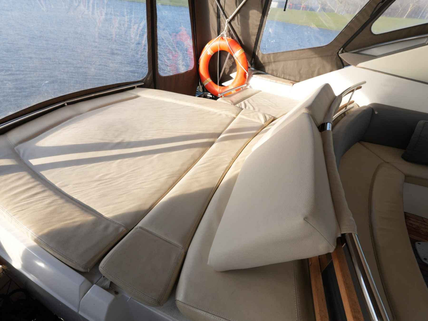 Motorboot Sessa C46 HT IPS