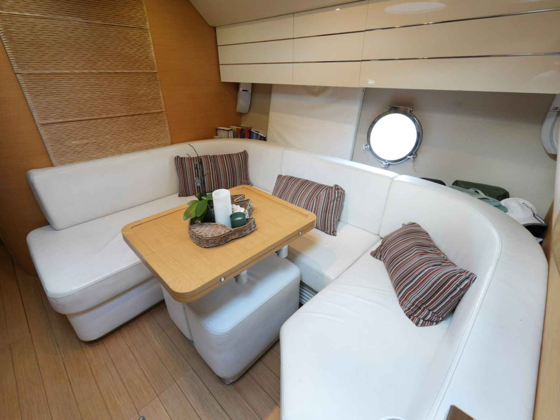 Motorboot Sessa C46 HT IPS