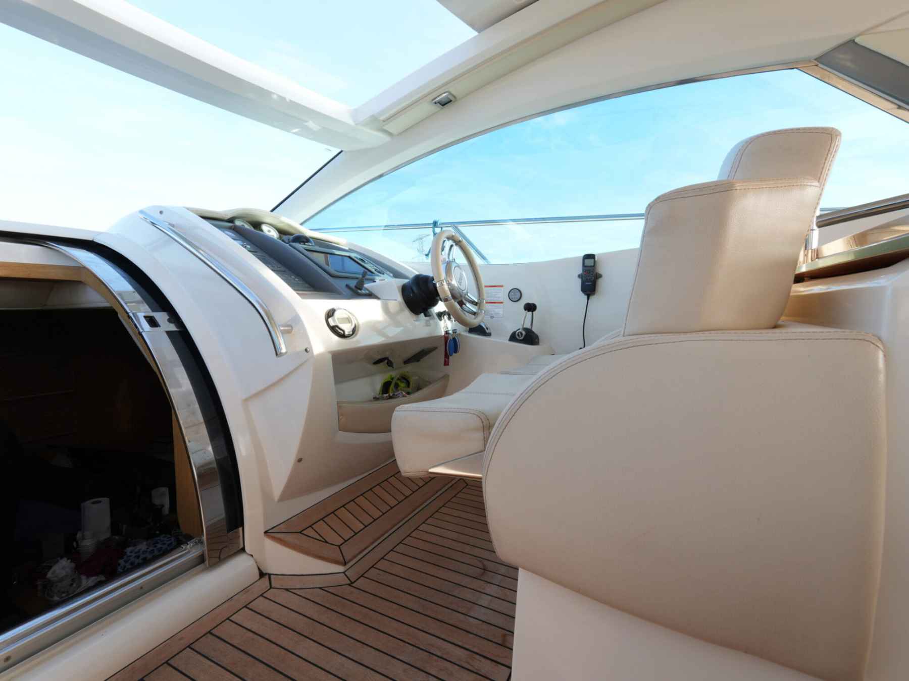 Motorboot Sessa C46 HT IPS