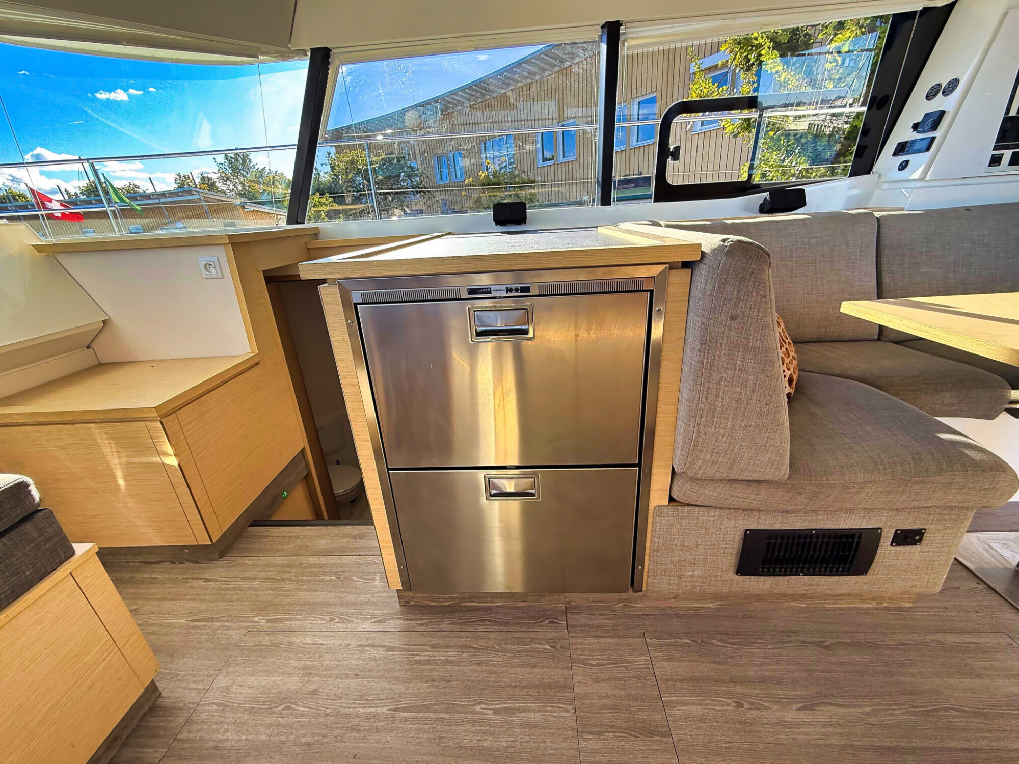 Motorboot Fountaine Pajot Fountaine Payot Motorcatamaran MY 37