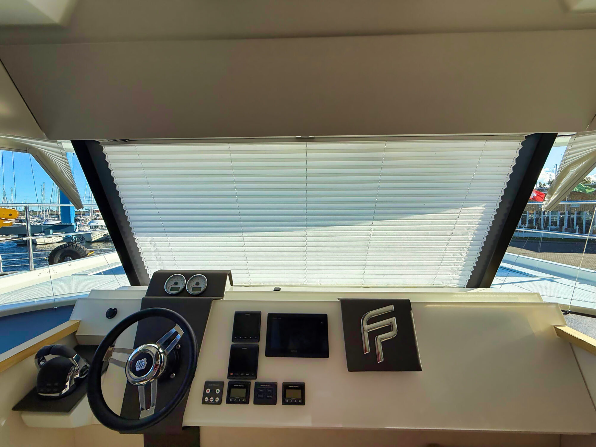 Motorboot Fountaine Pajot Fountaine Payot Motorcatamaran MY 37