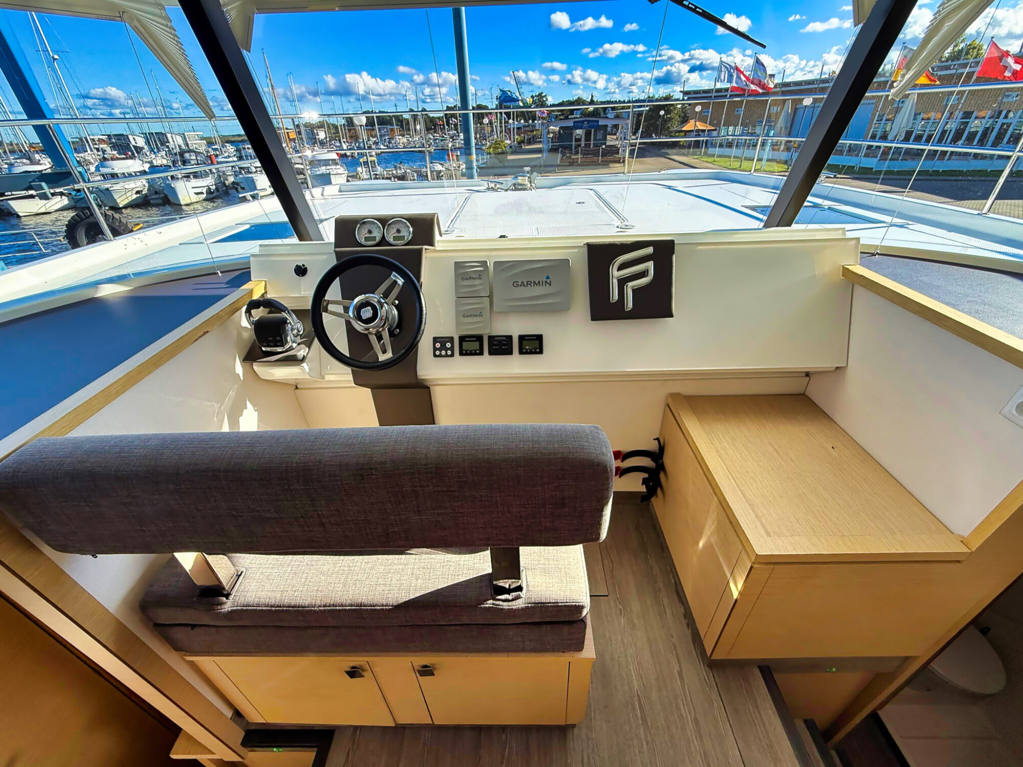 Motorboot Fountaine Pajot Fountaine Payot Motorcatamaran MY 37