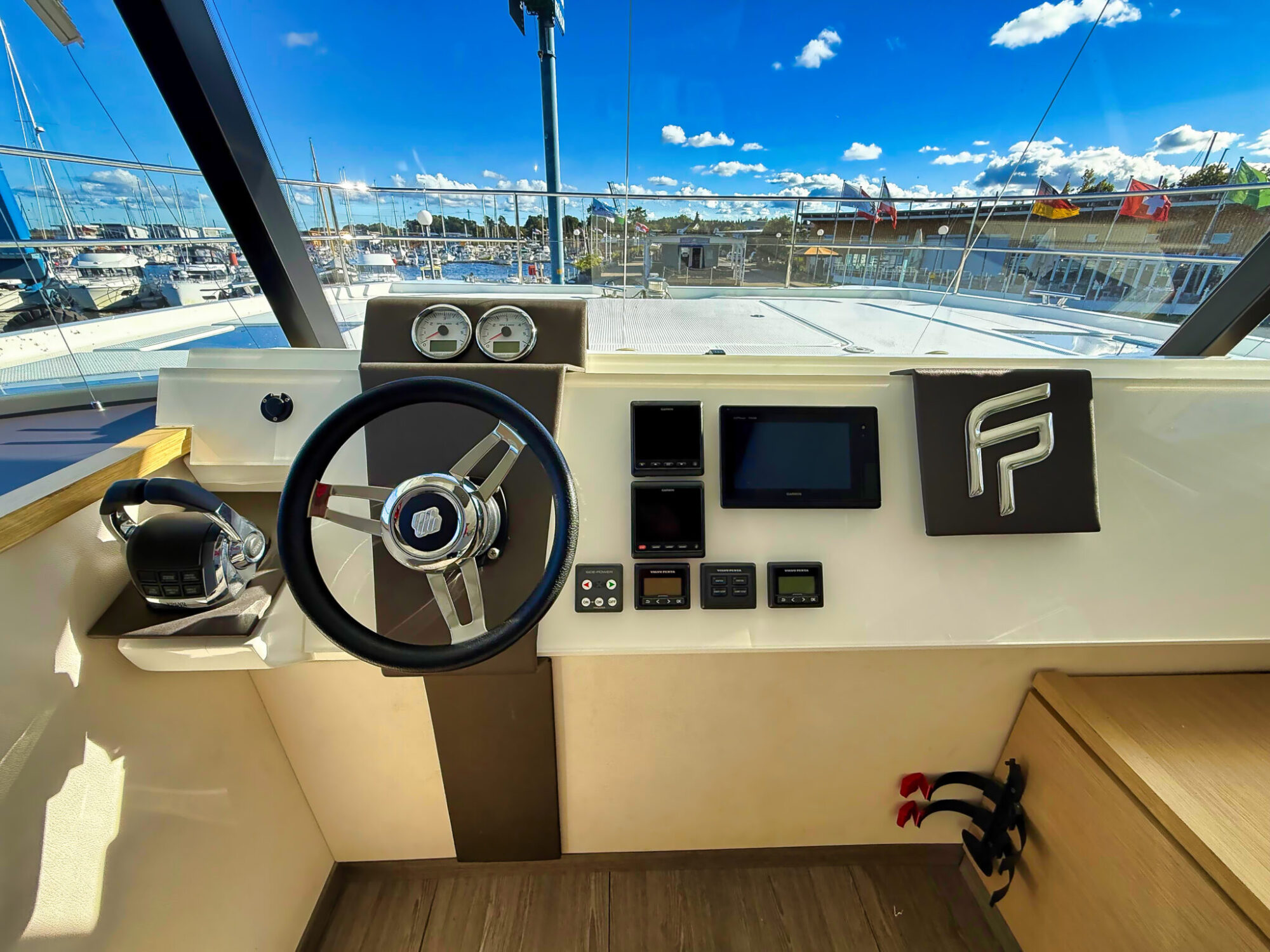 Motorboot Fountaine Pajot Fountaine Payot Motorcatamaran MY 37
