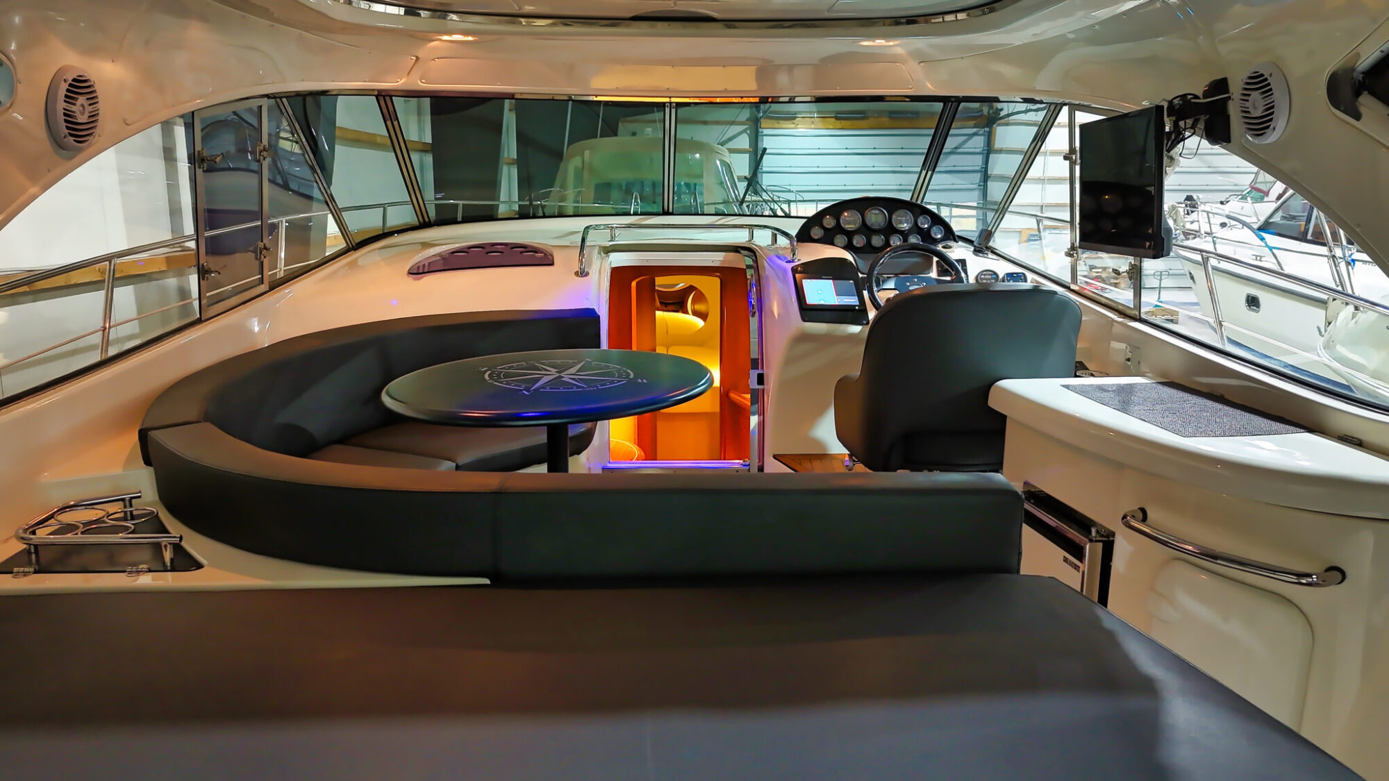 Motorboot Bavaria 37 HT Hardtop