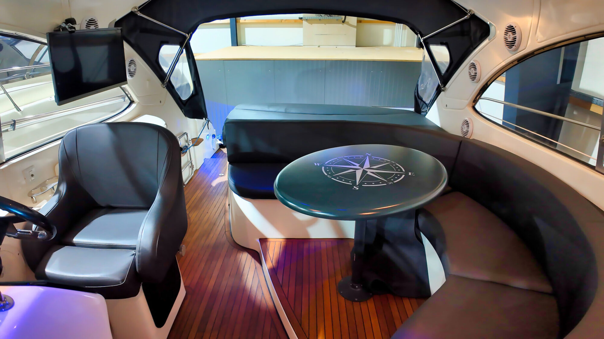 Motorboot Bavaria 37 HT Hardtop