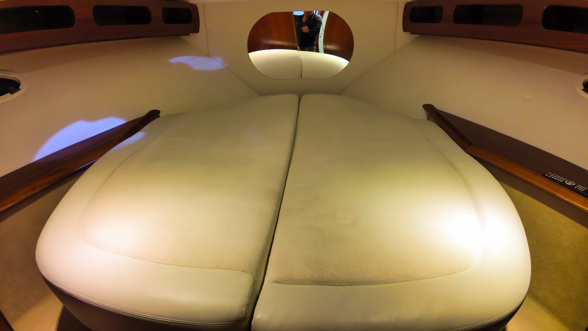 Motorboot Bavaria 37 HT Hardtop