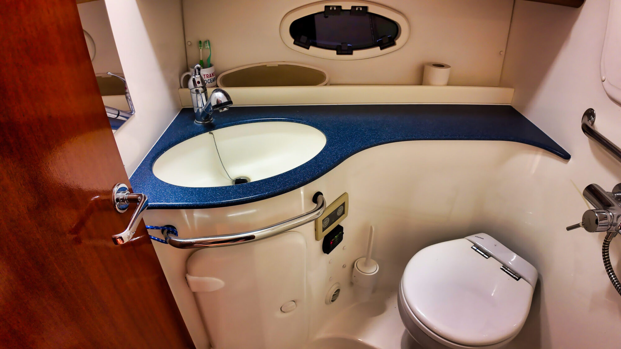 Motorboot Bavaria 37 HT Hardtop