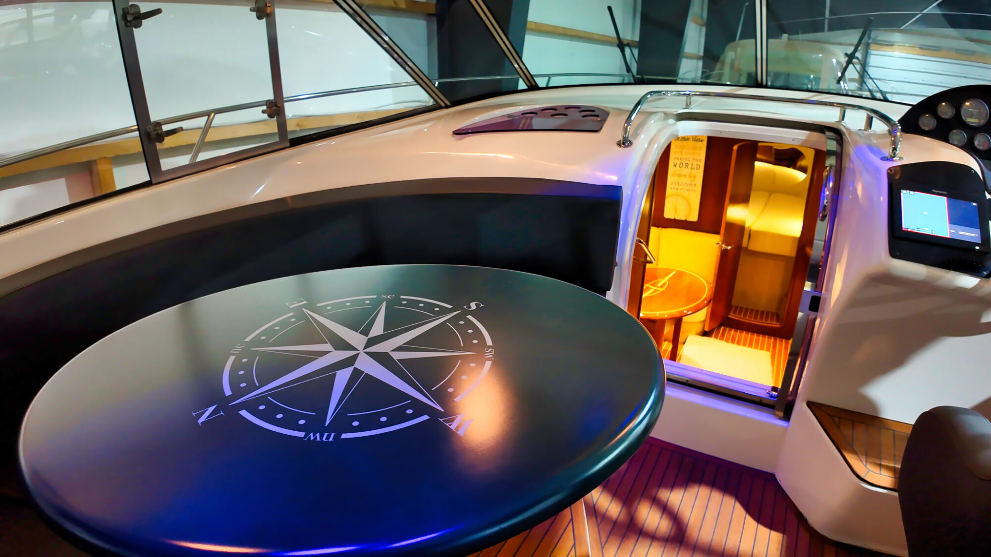 Motorboot Bavaria 37 HT Hardtop