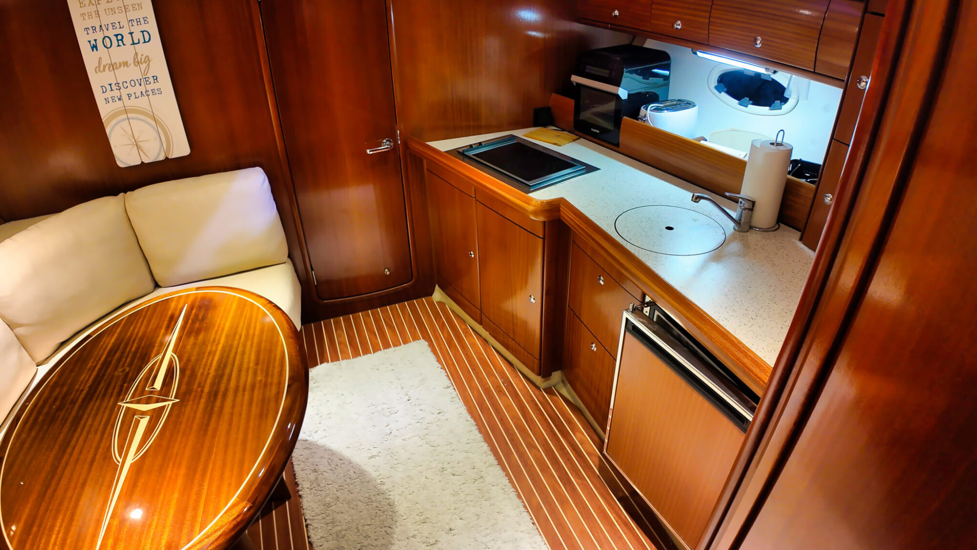 Motorboot Bavaria 37 HT Hardtop