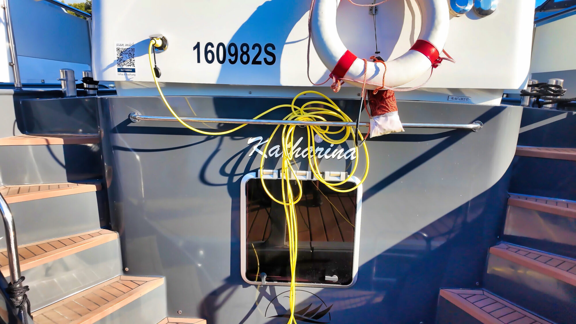 Motorboot Aventura 43 AK Cabrio