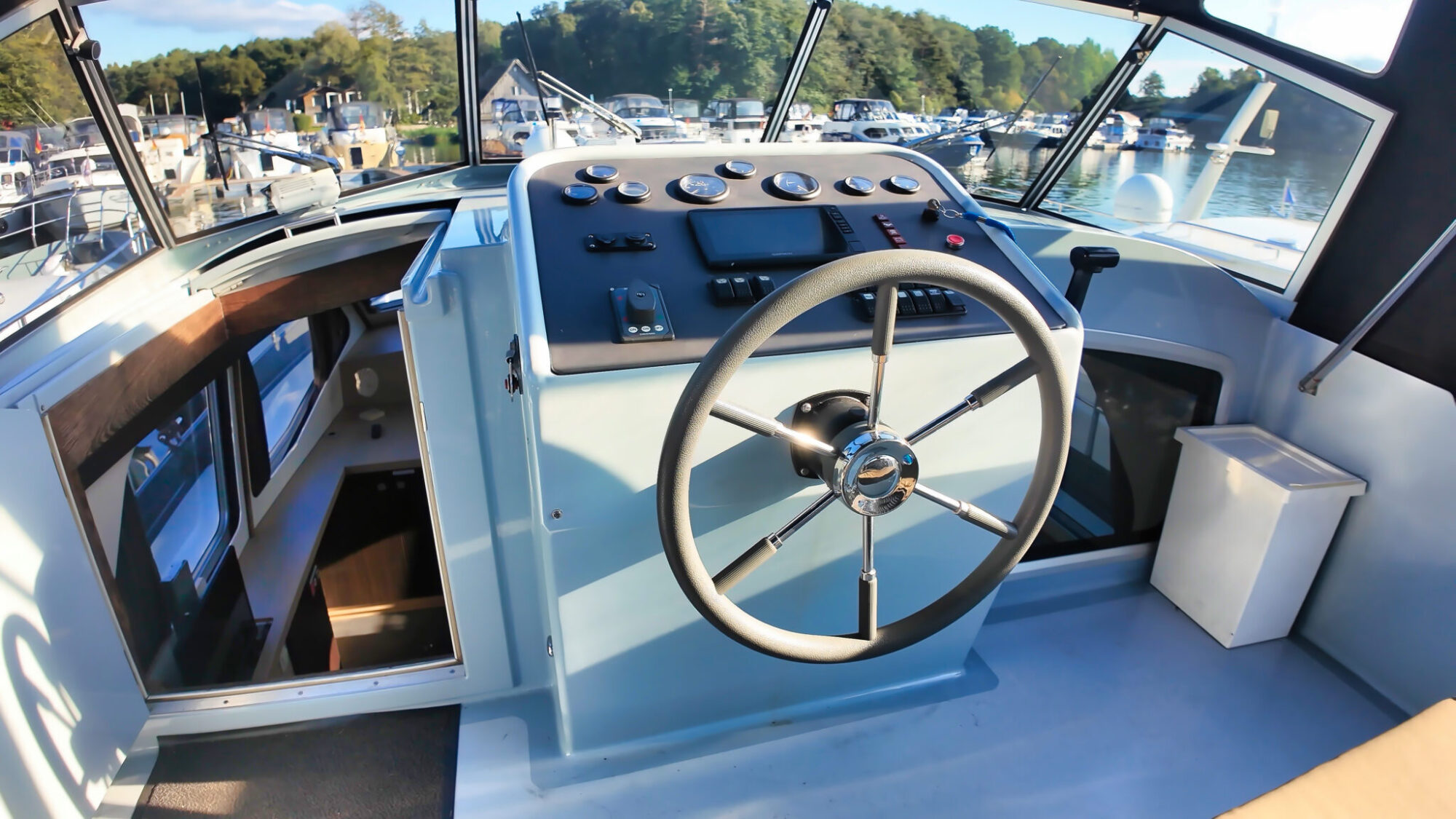 Motorboot Aventura 43 AK Cabrio
