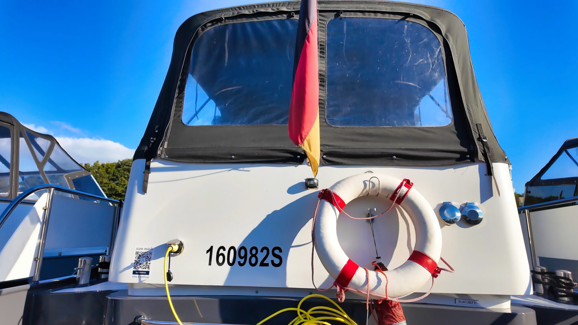 Motorboot Aventura 43 AK Cabrio