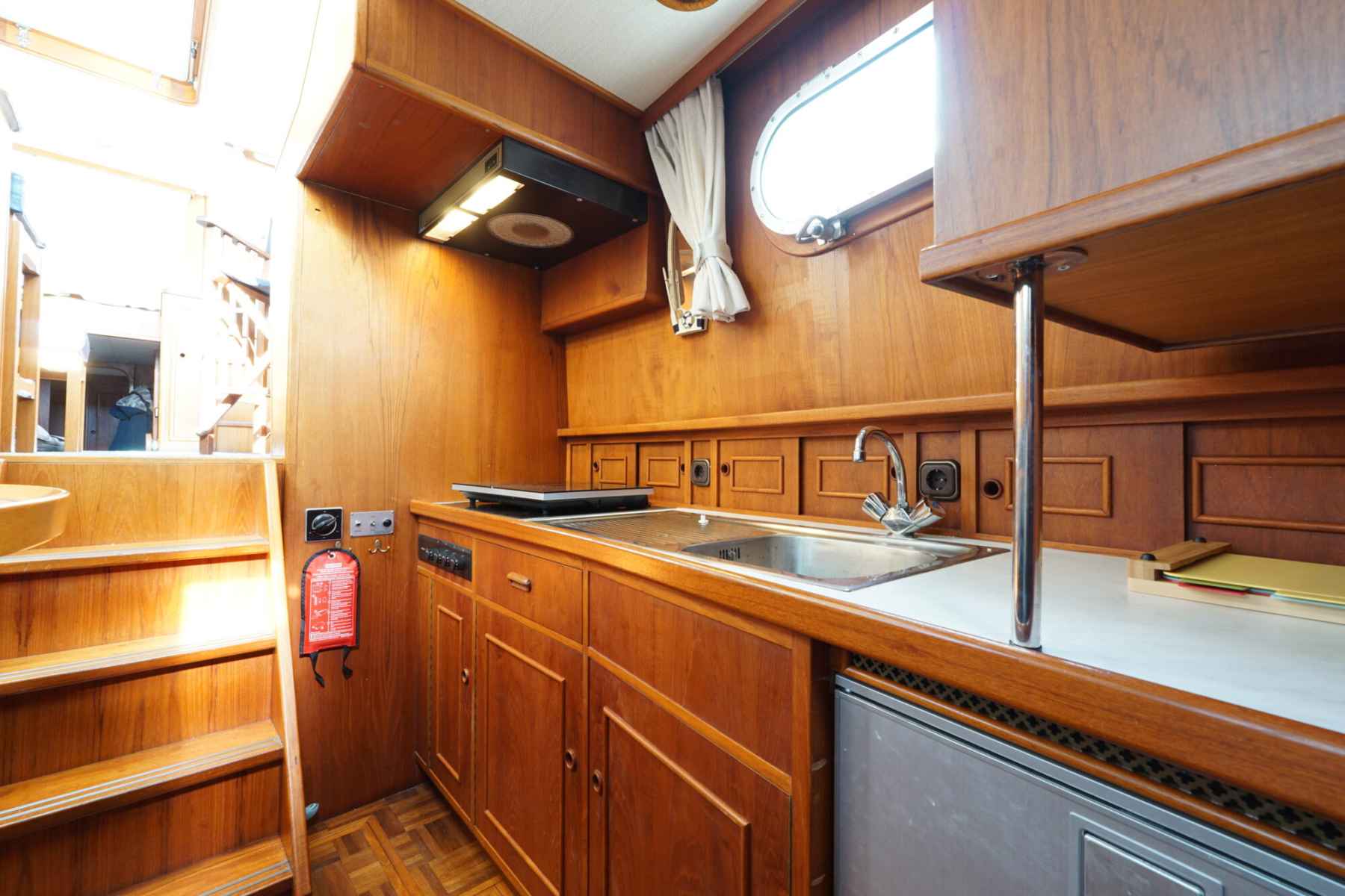 Motorboot Damen Pushy Cat 15.00 AK Cabrio