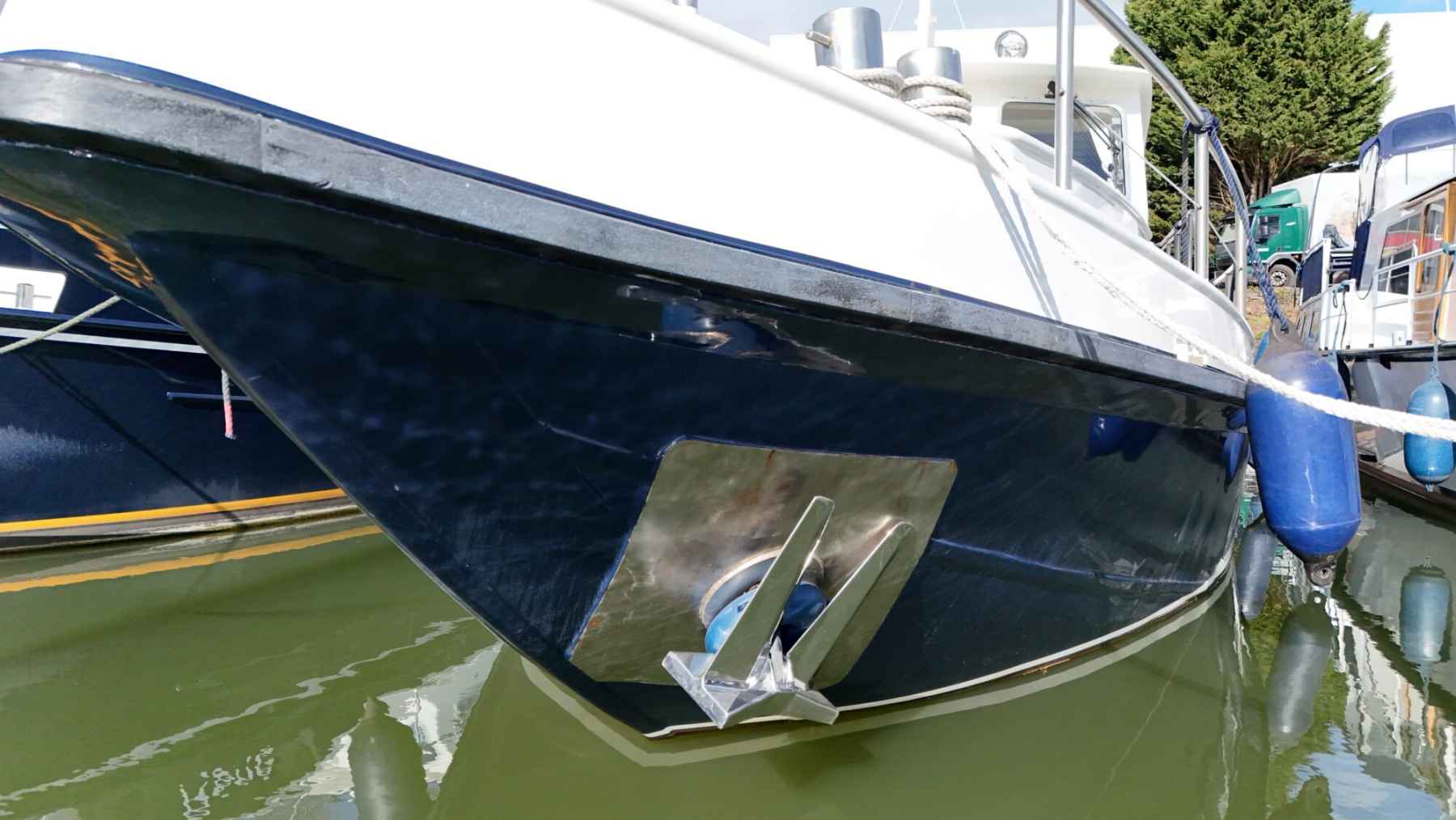 Motorboot Damen Pushy Cat 15.00 AK Cabrio