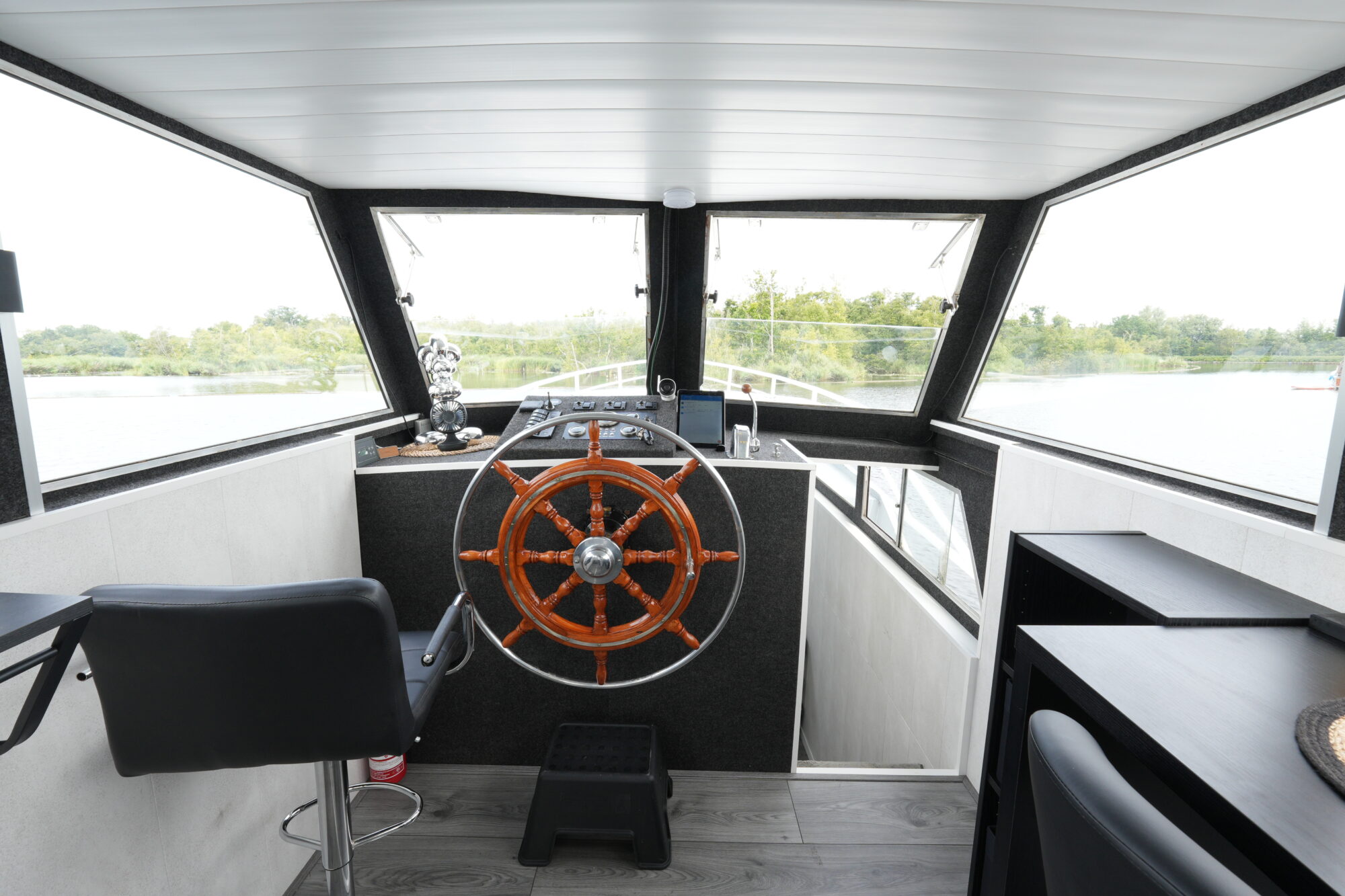 Motorboot Muller Ex-patrouille 18.10 VS