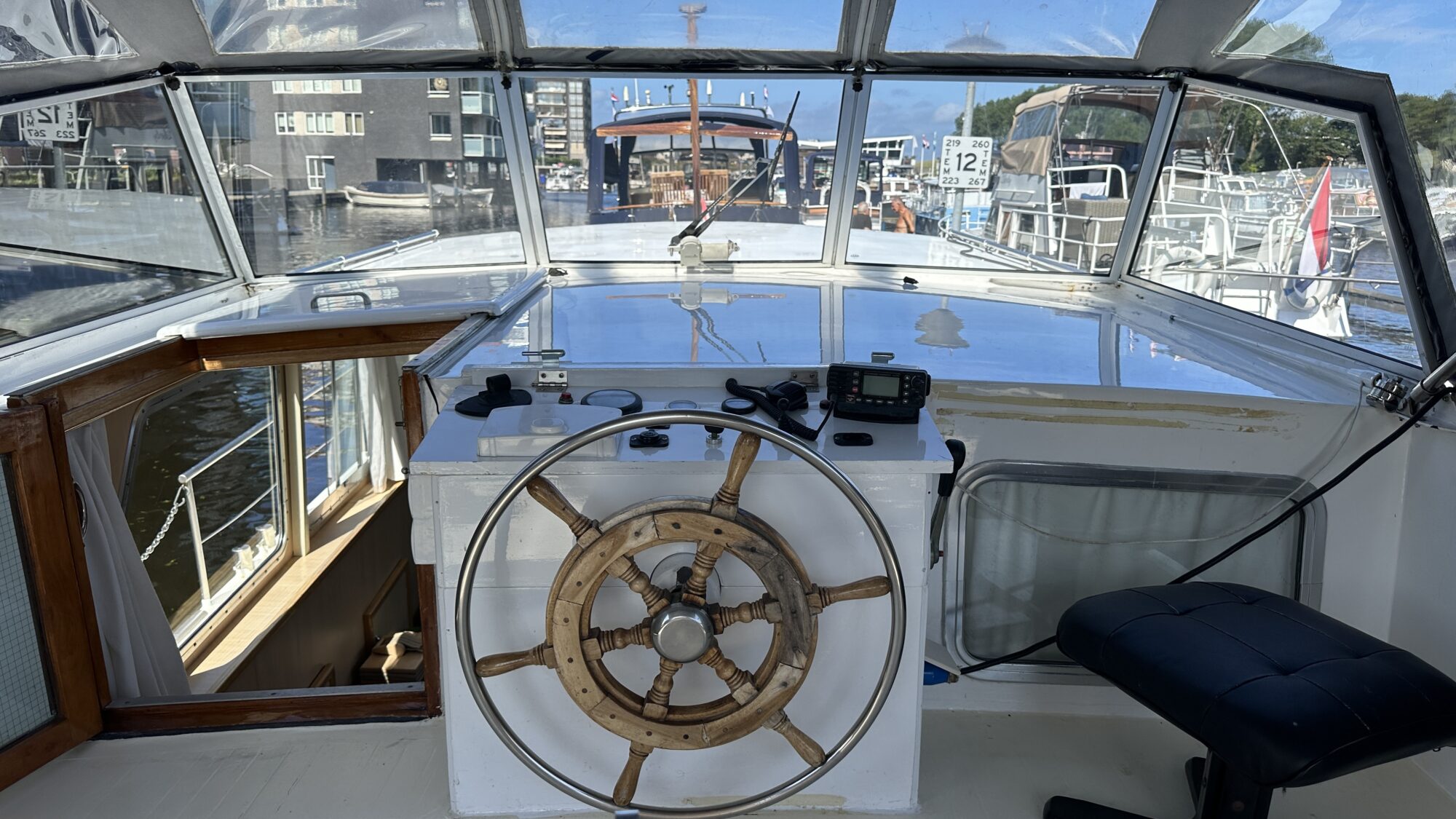 Motorboot Zwaan Kruiser 13.50 AK