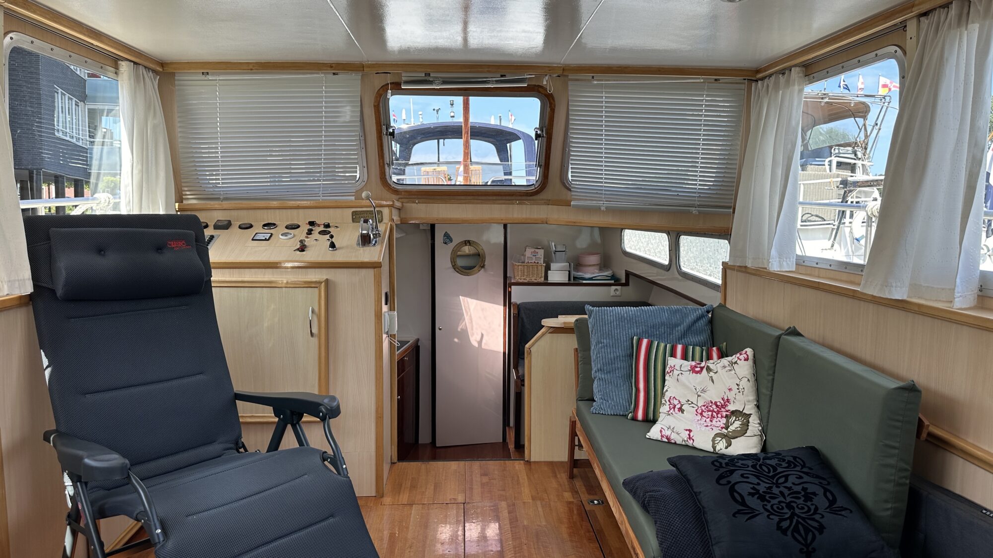 Motorboot Zwaan Kruiser 13.50 AK