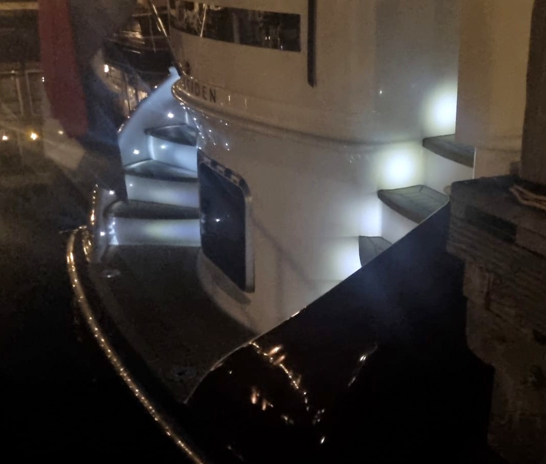 Motorboot Vivante 42 AK
