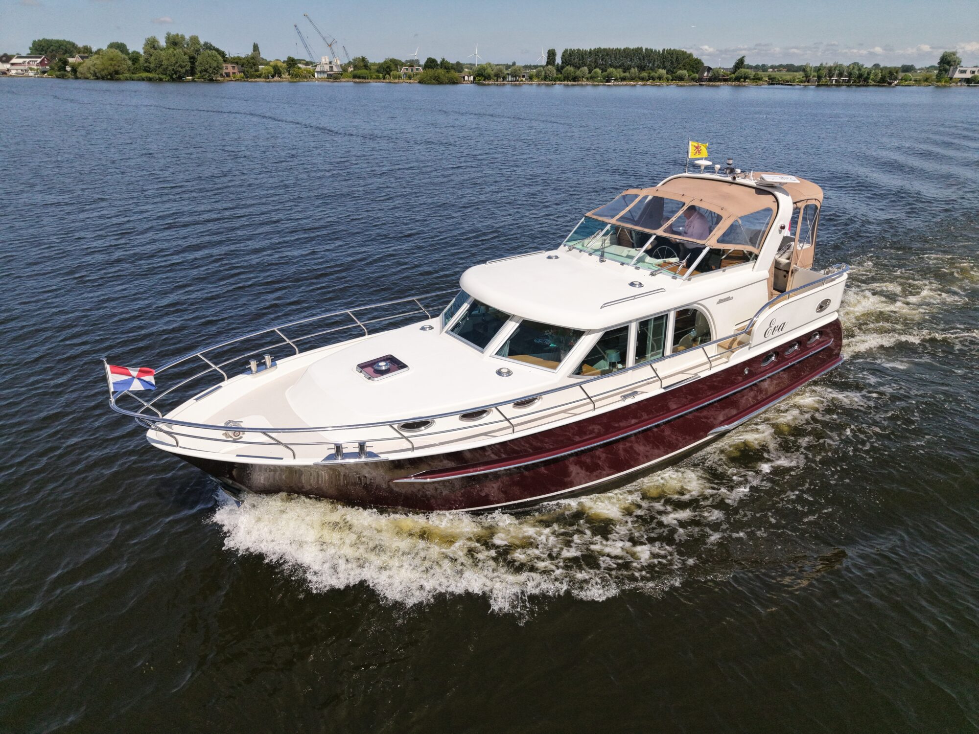 Motorboot Vivante 42 AK