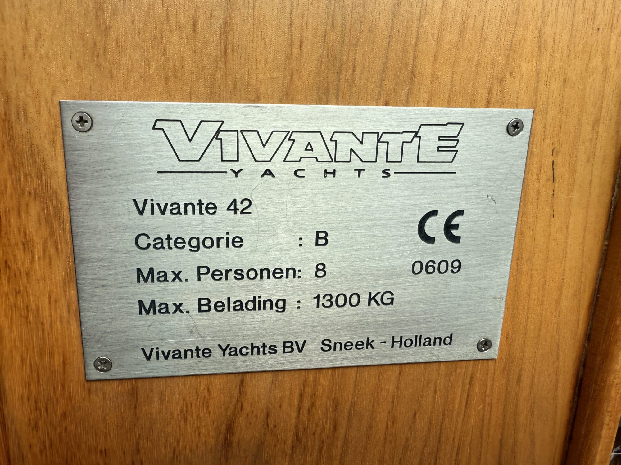 Motorboot Vivante 42 AK