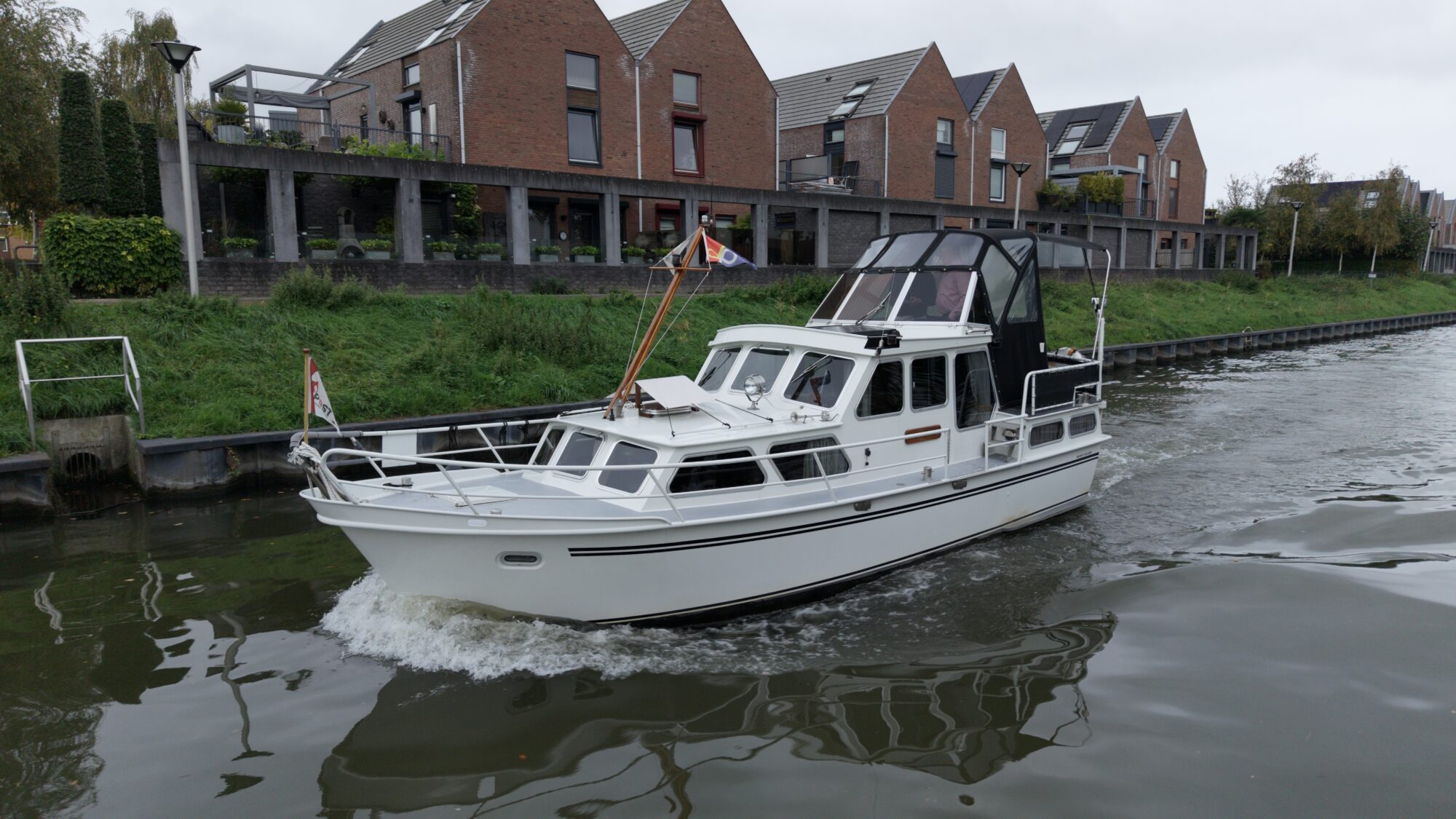 Motorboot Marne Kruiser 9.50 AK Cabrio