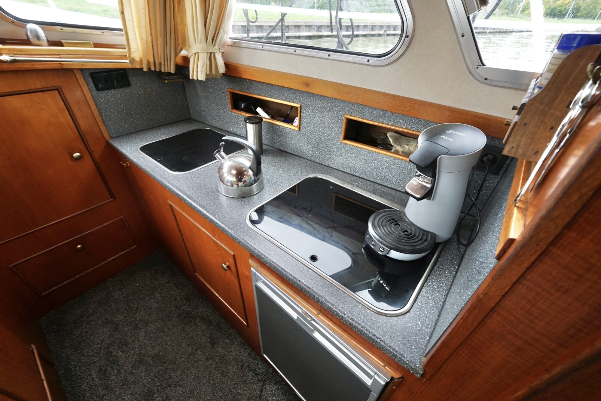 Motorboot Marne Kruiser 9.50 AK Cabrio