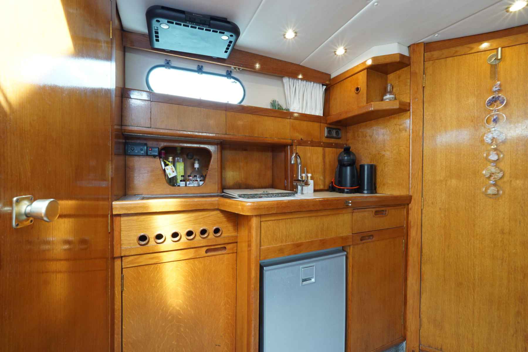 Motorboot Sealine 328 Sport Bridge