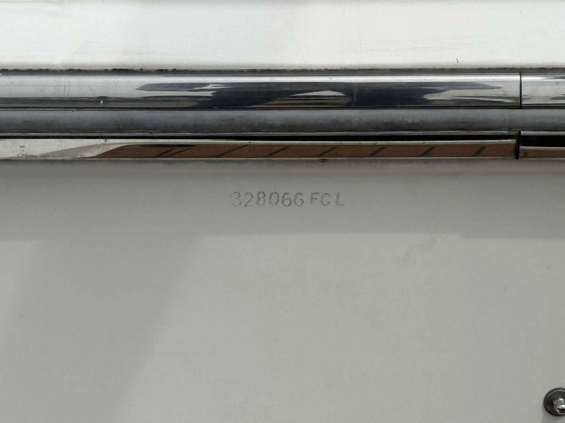Motorboot Sealine 328 Sport Bridge