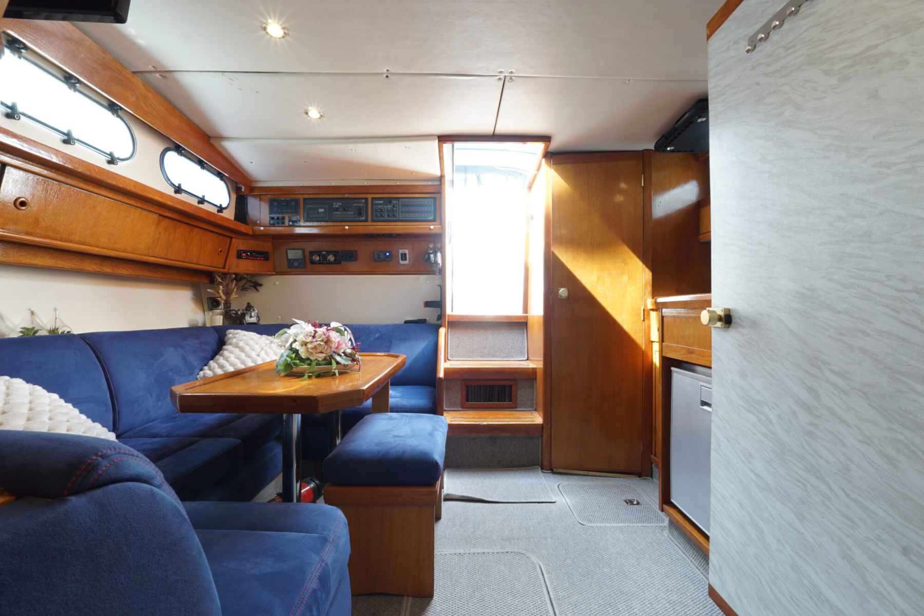 Motorboot Sealine 328 Sport Bridge