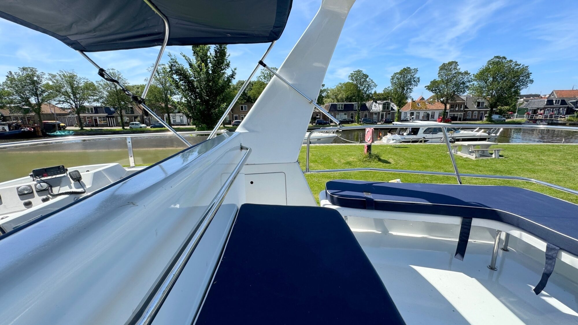 Motorboot Whitewater Wolfe 46 Flybridge
