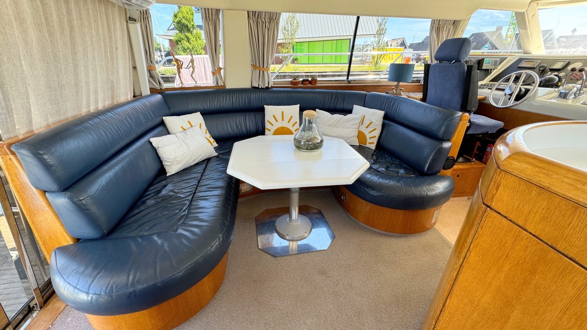 Motorboot Whitewater Wolfe 46 Flybridge