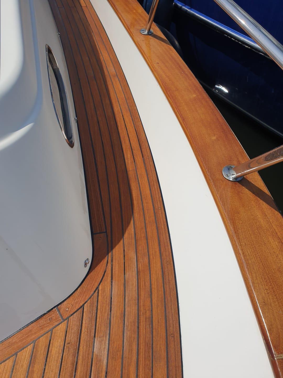 Motorboot Apreamare 9