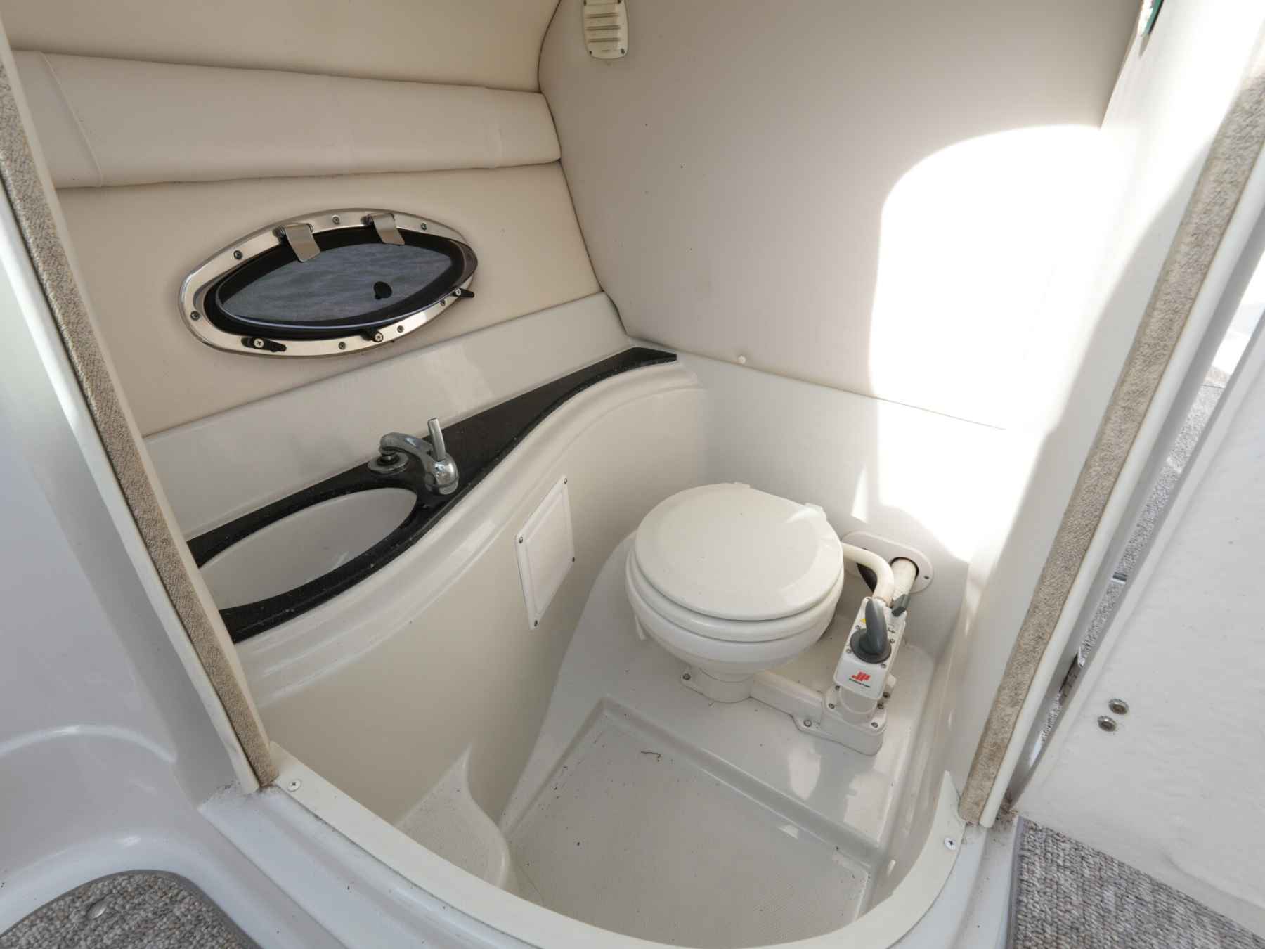 Motorboot Crownline 265 SS