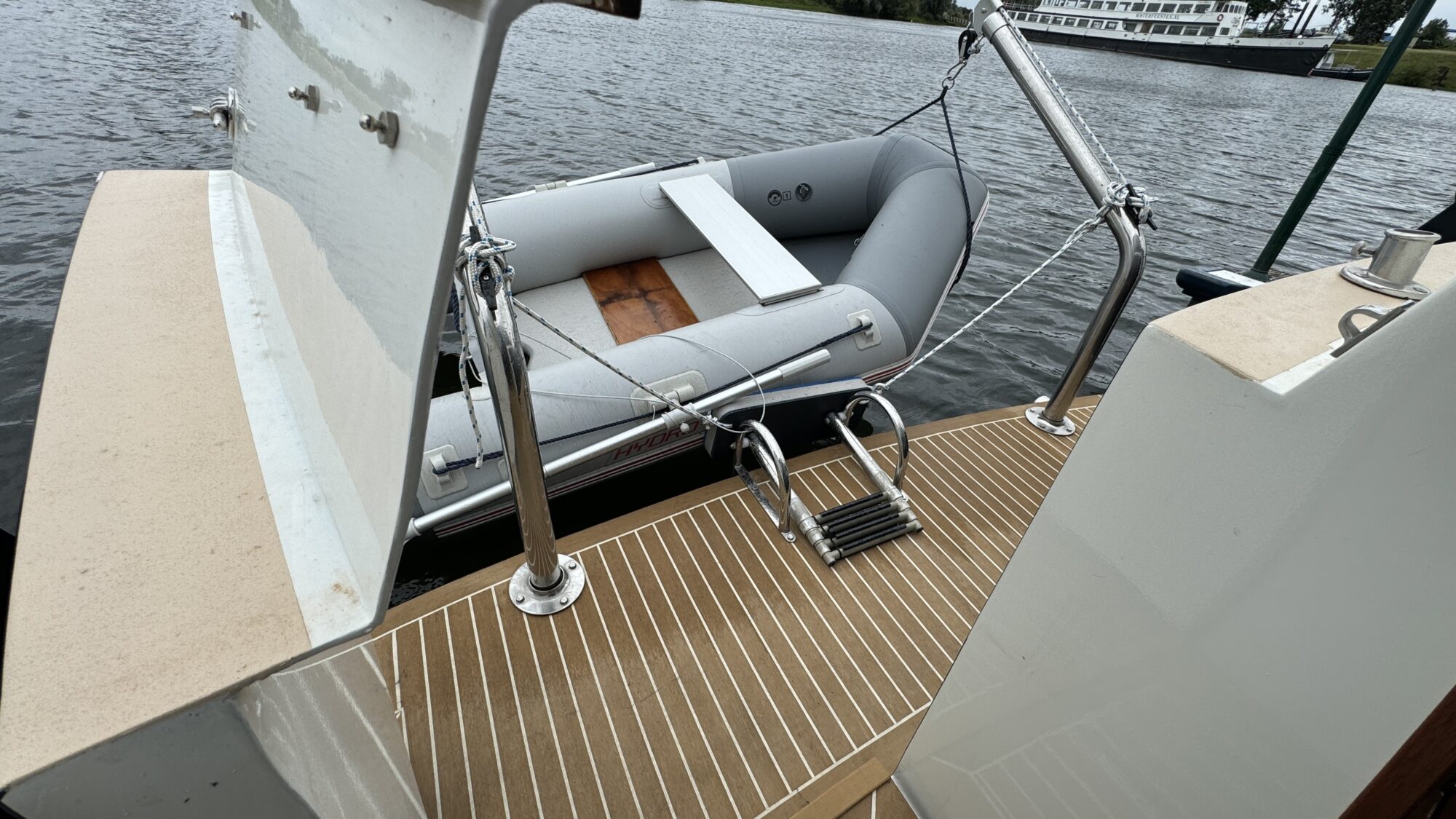Motorboot Vripack 11.75 Classic OK Spiegeldeur
