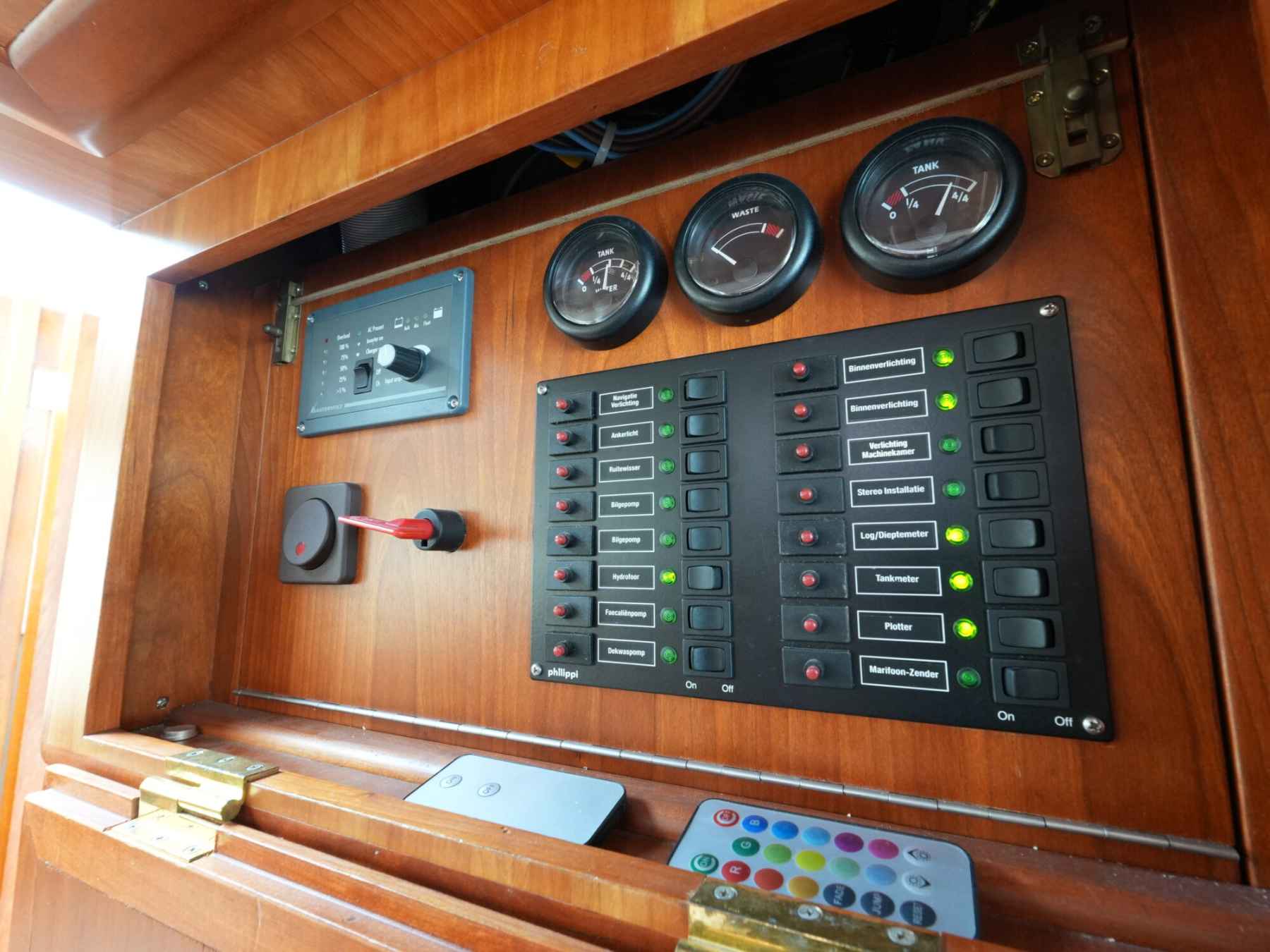Motorboot Veha Kruiser 10.20 OK Cabrio