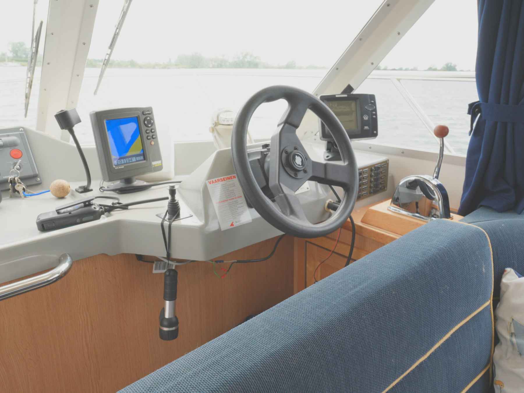 Motorboot NB Marine 8700