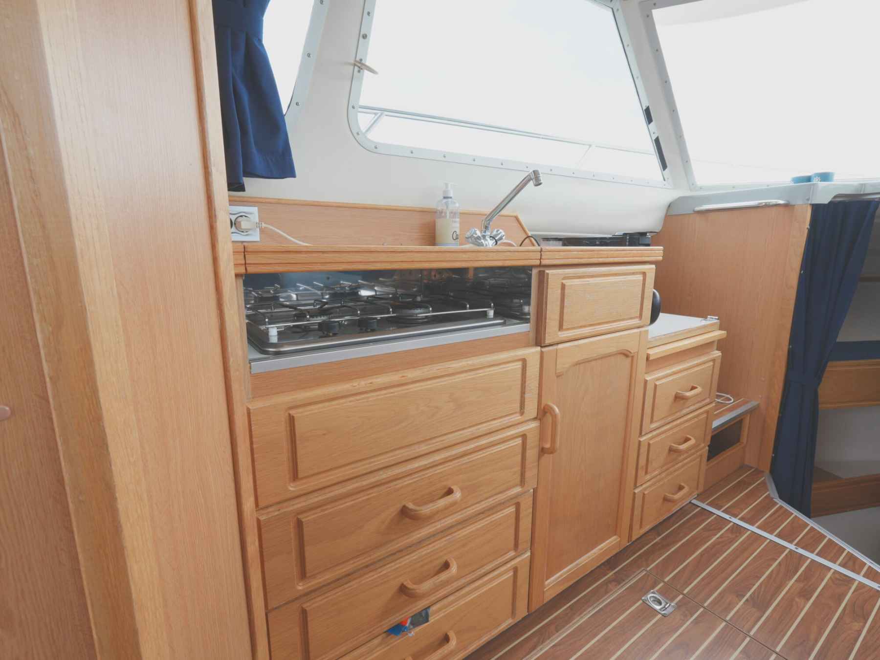 Motorboot NB Marine 8700