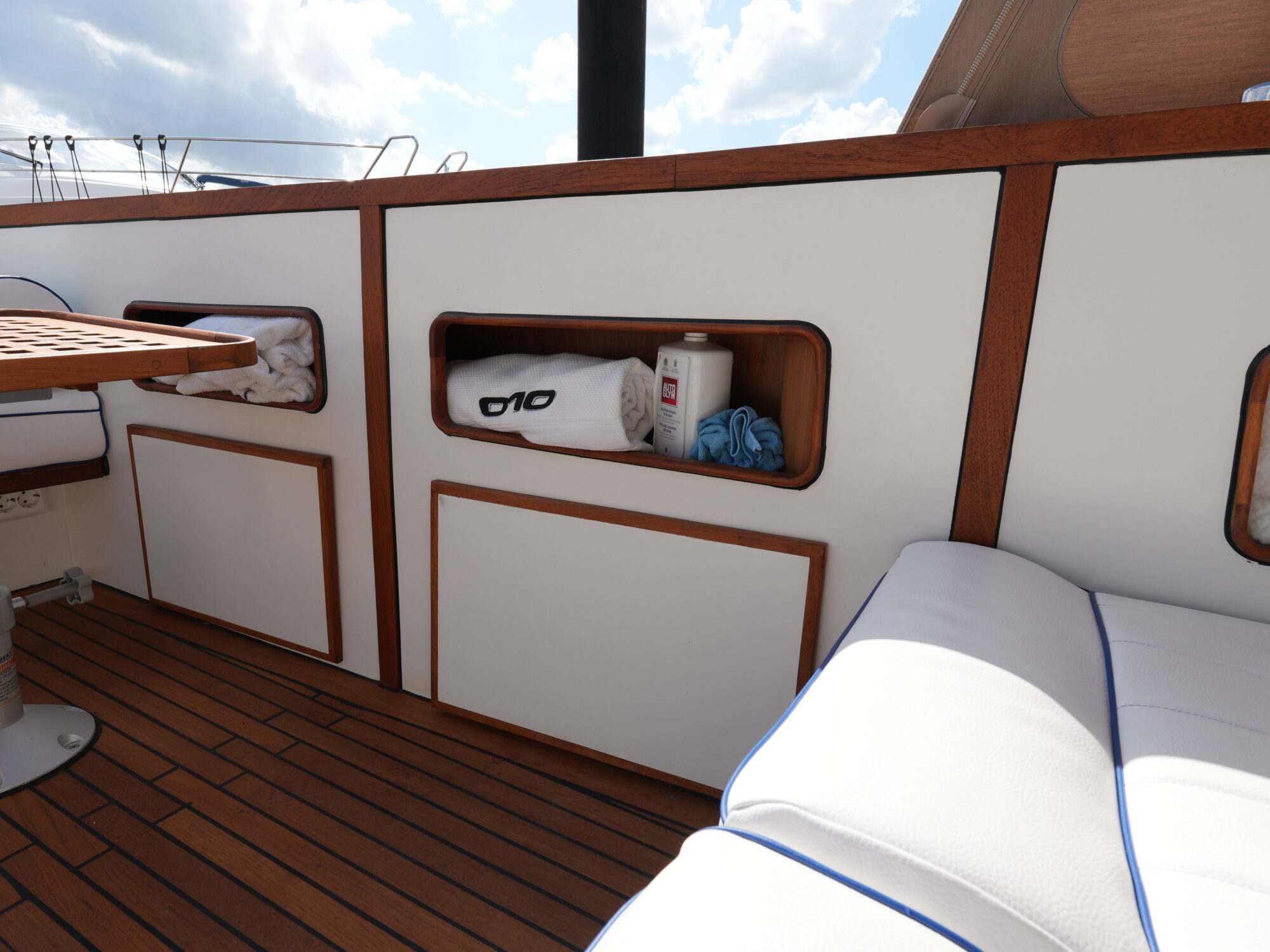 Motorboot Super van Craft 10.60 2.0