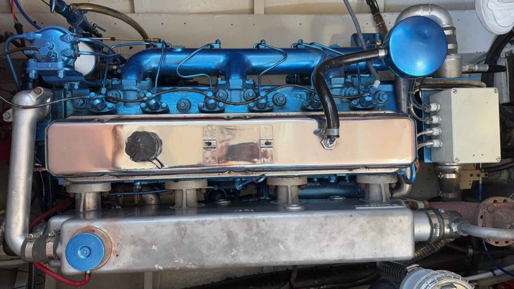 Motorboot Valkkruiser 12.60 AK Cabrio