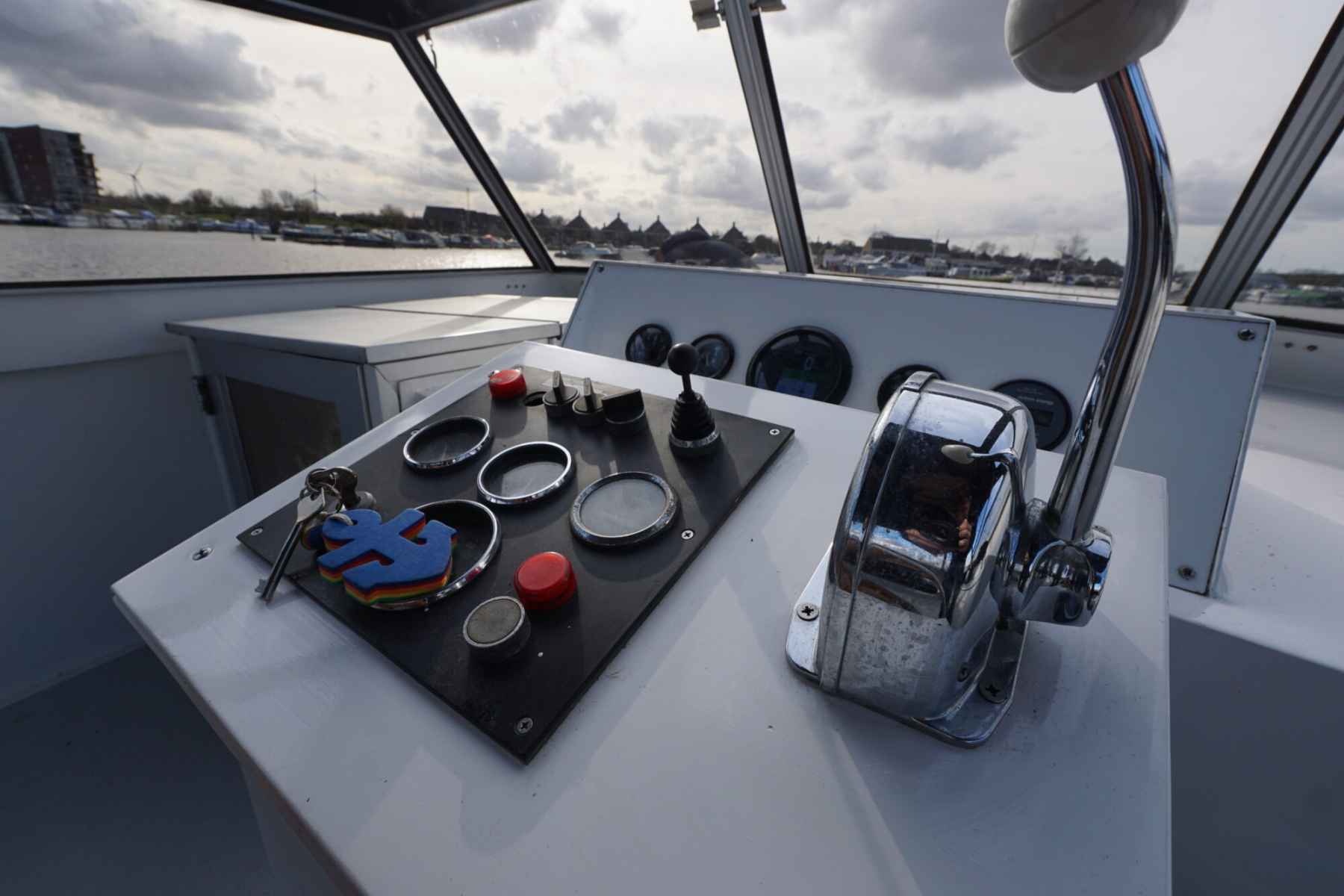 Motorboot Valkkruiser 12.60 AK Cabrio