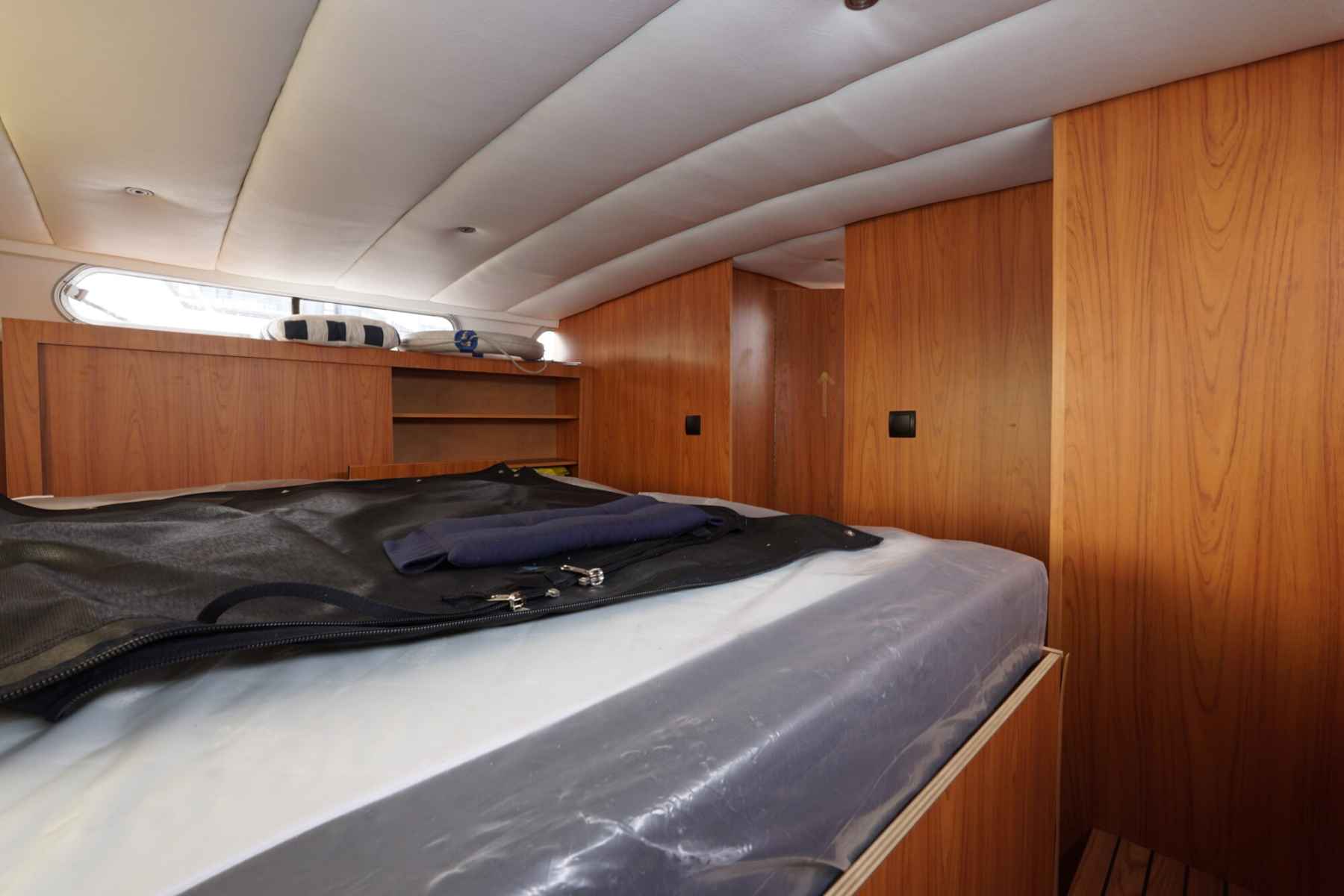 Motorboot Valkkruiser 12.60 AK Cabrio