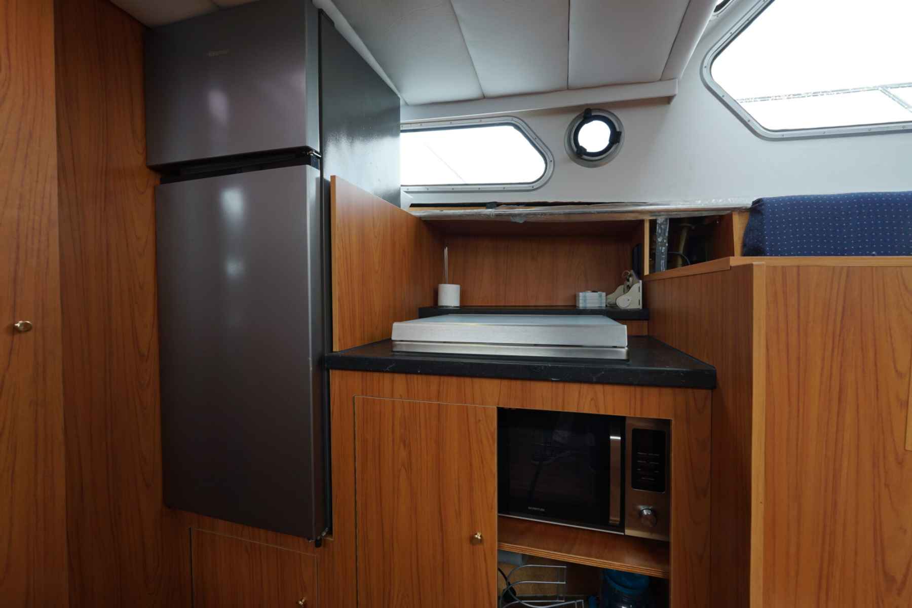 Motorboot Valkkruiser 12.60 AK Cabrio