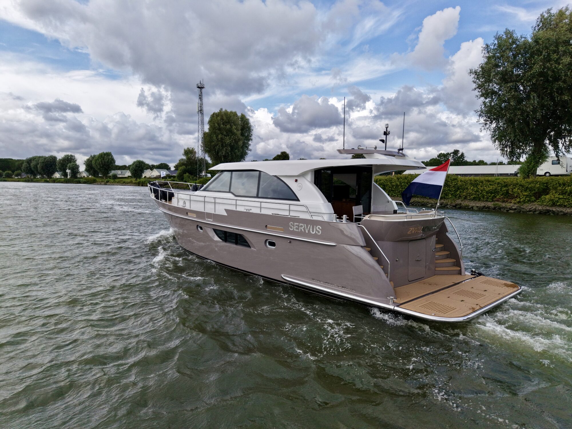Motorboot Van den Hoven Executive 15.00 MK II