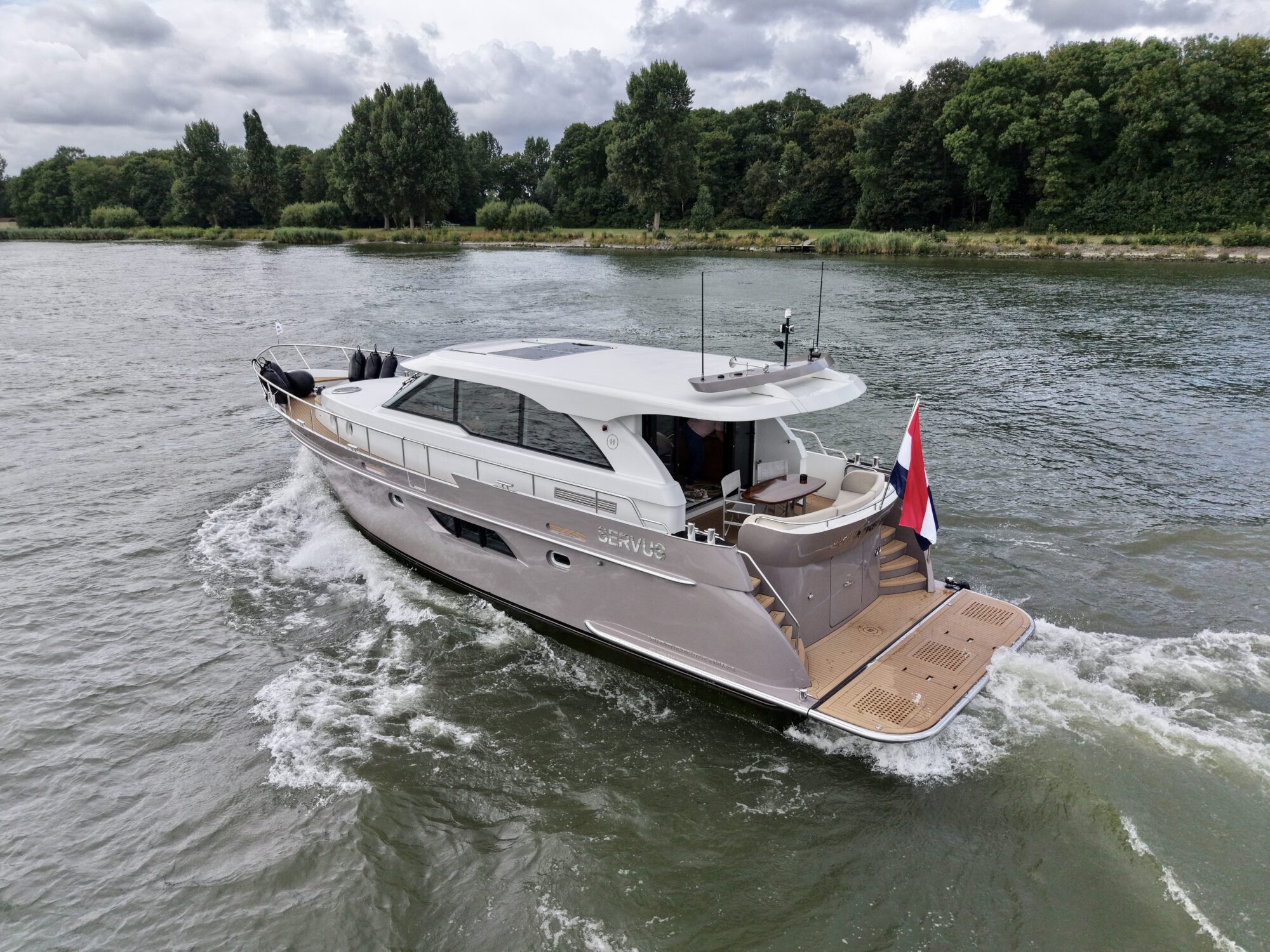 Motorboot Van den Hoven Executive 15.00 MK II