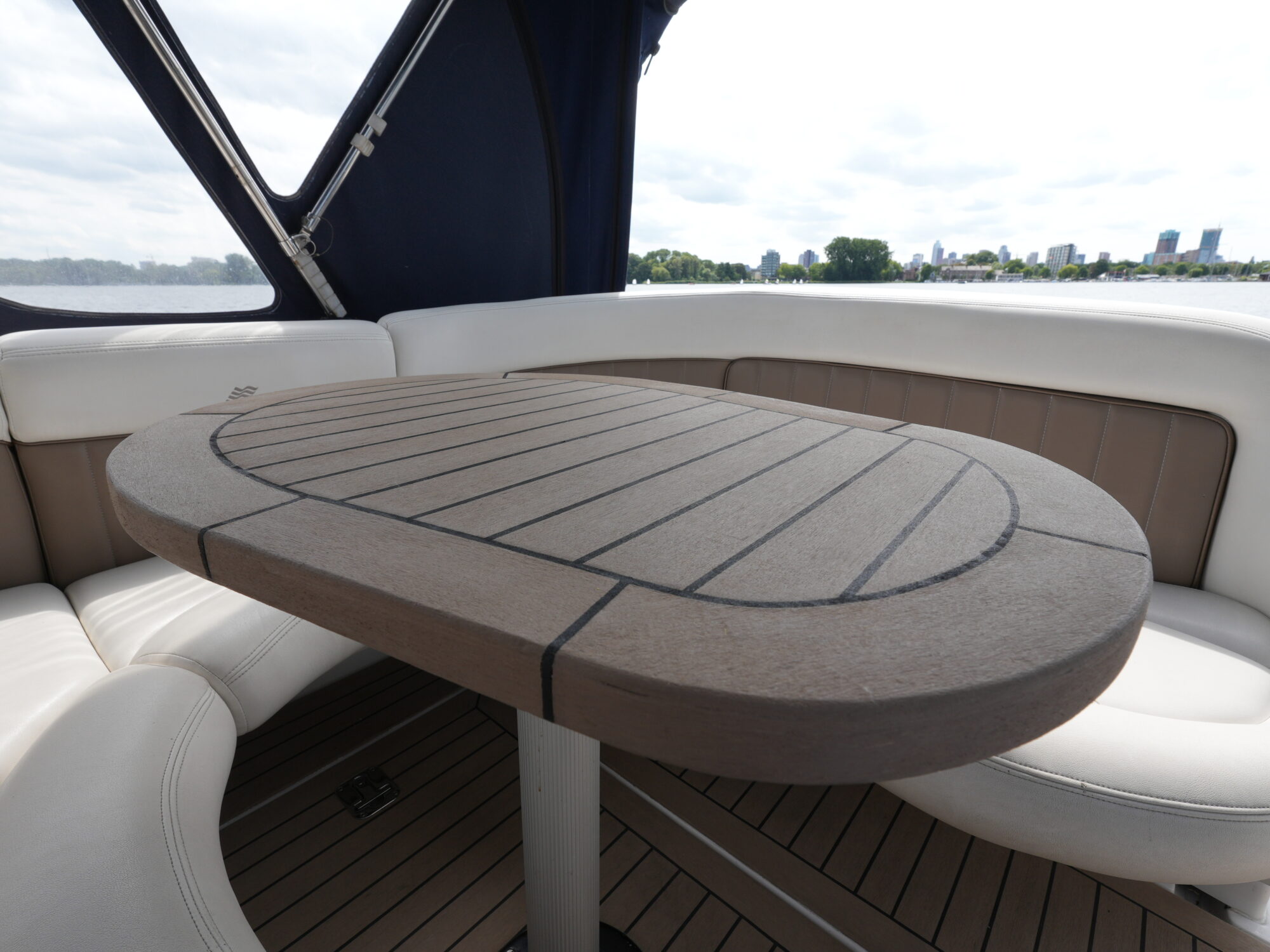Motorboot Four Winns 248 Vista