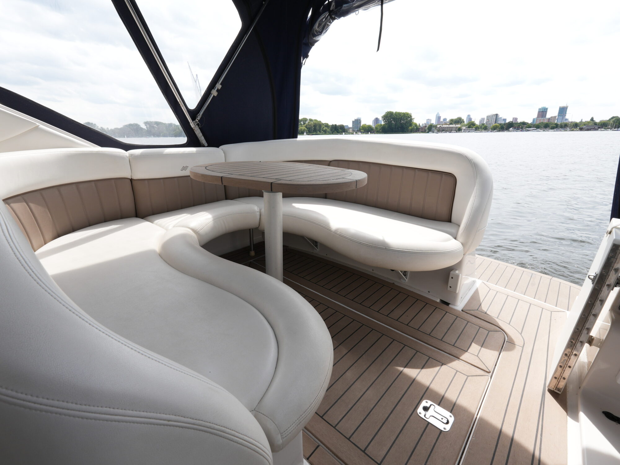 Motorboot Four Winns 248 Vista