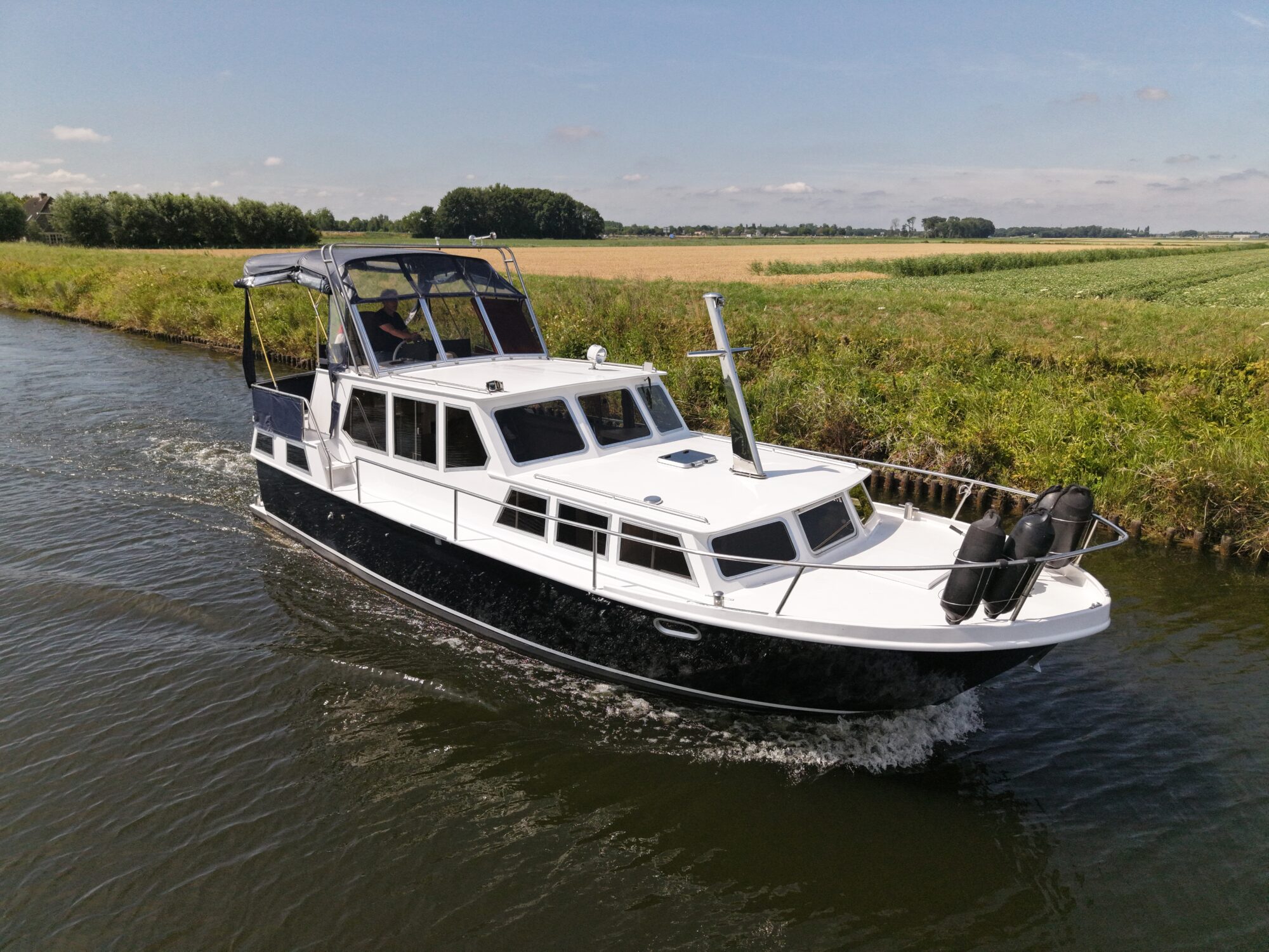 Motorboot Vechtkruiser 10.50 AK Cabrio