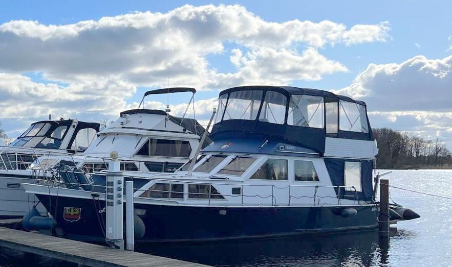 Motorboot Veerdörn 13.00 Flybridge